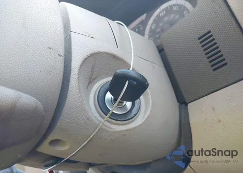 2010 Ford Escape Xlt z USA, uszkodzony, nr VIN 1FMCU0D71AKD11964